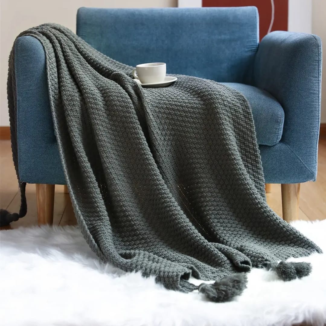 High Quality Knitted Throw Blanket