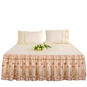 pleated Bedskirt with two pillowcases